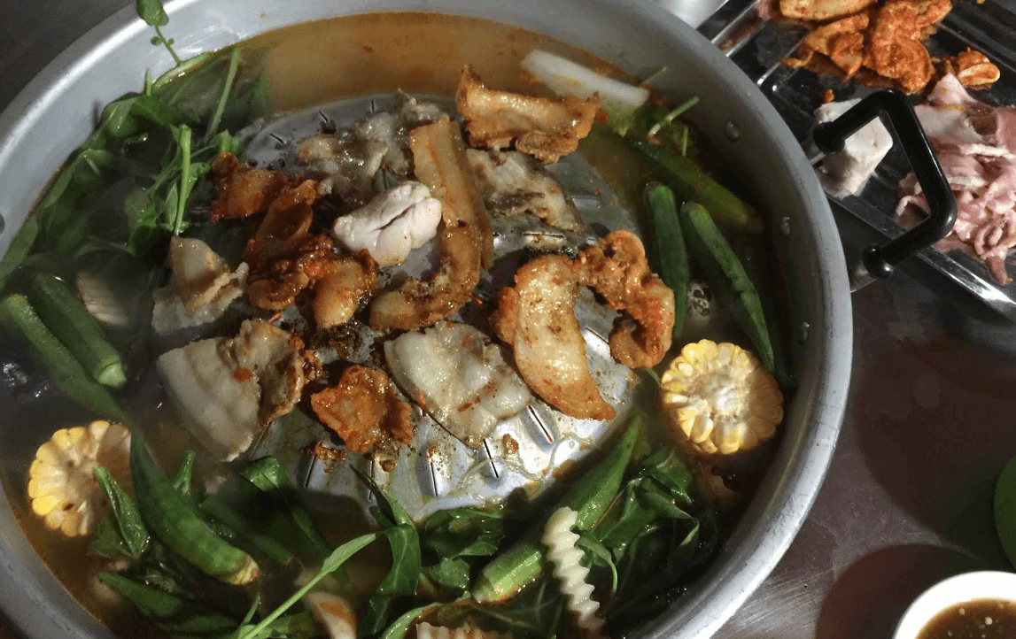 MOE & CHUE (Kalaw), photo 2