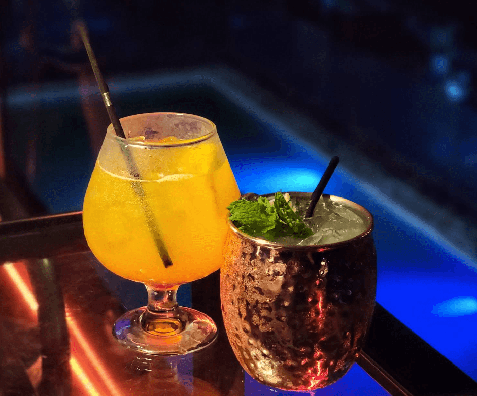 Astro Bar & Grill, photo 2