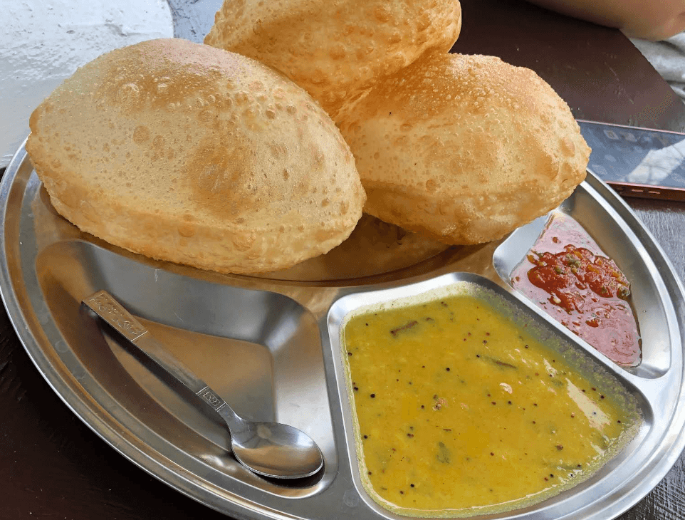 ဦးလေးကြီး စားဖွယ်စုံ | Jann Family Food Hut, photo 3
