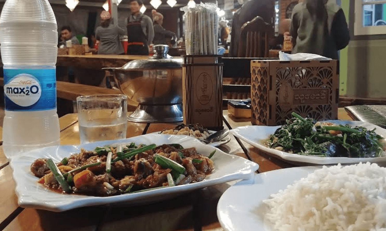 Thu Maung Restaurant, photo 2
