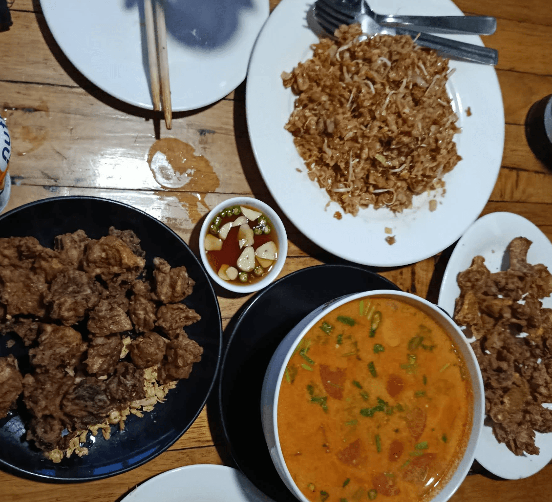 Mr.Bon Cafe & THAI Food, photo 2