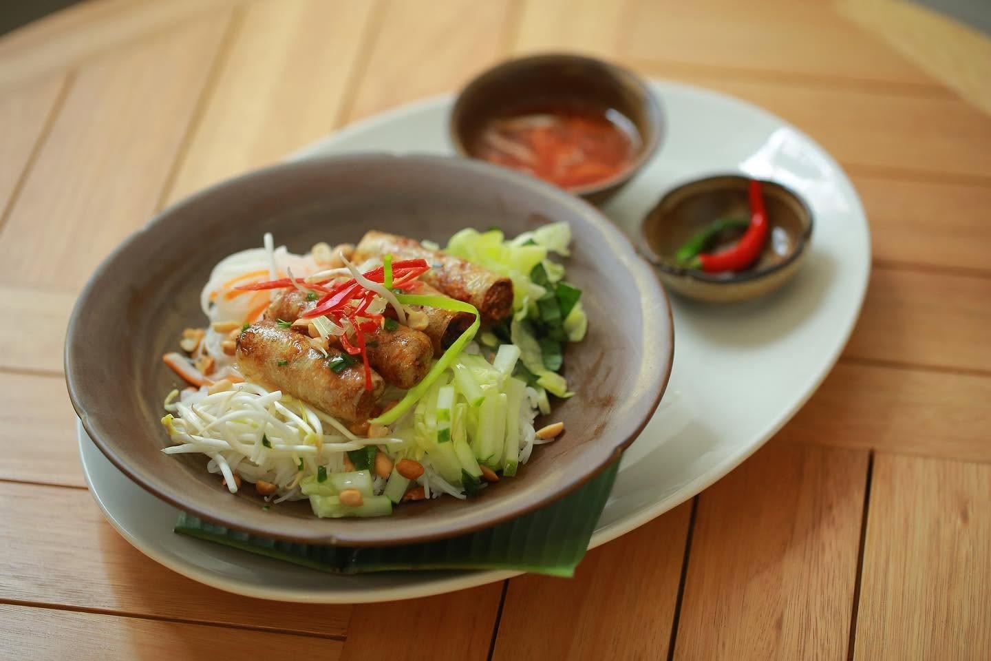 Burma Bistro, photo 2
