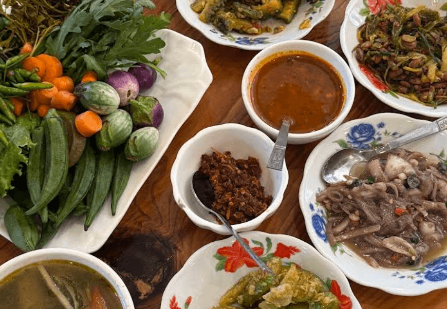 Thu Maung Myanmar Restaurant, photo 3